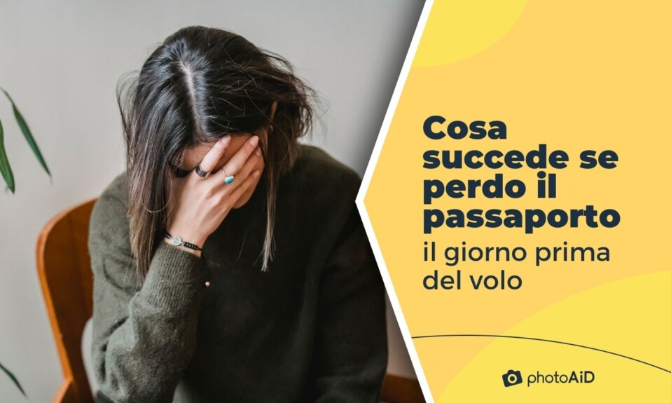 Una foto di una donna preoccupata per aver perso il passaporto.