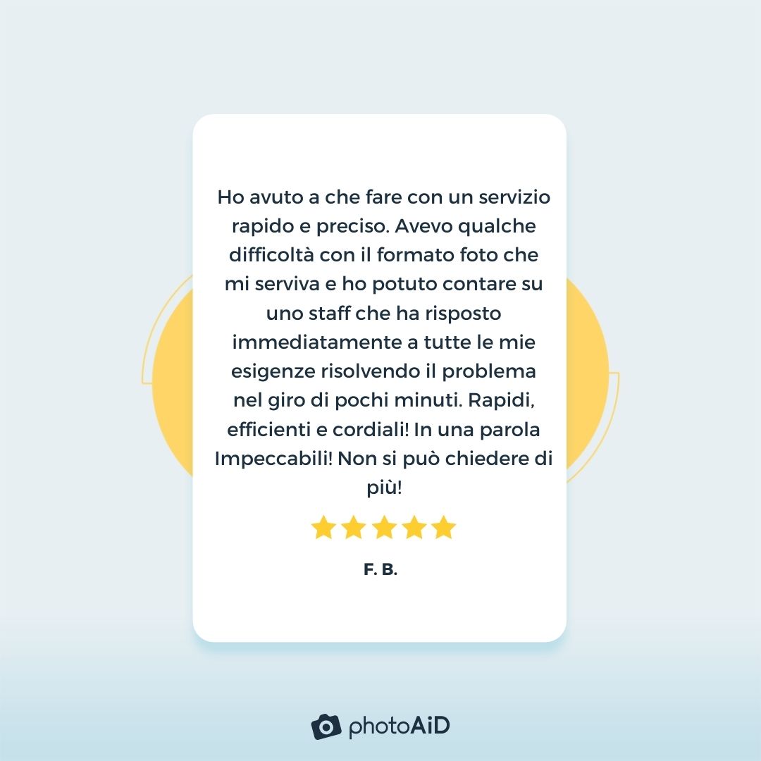 Una recensione di PhotoAiD da un cliente soddisfatto.